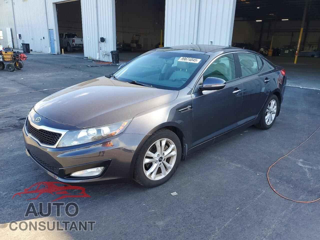KIA OPTIMA 2011 - KNAGN4A70B5118801