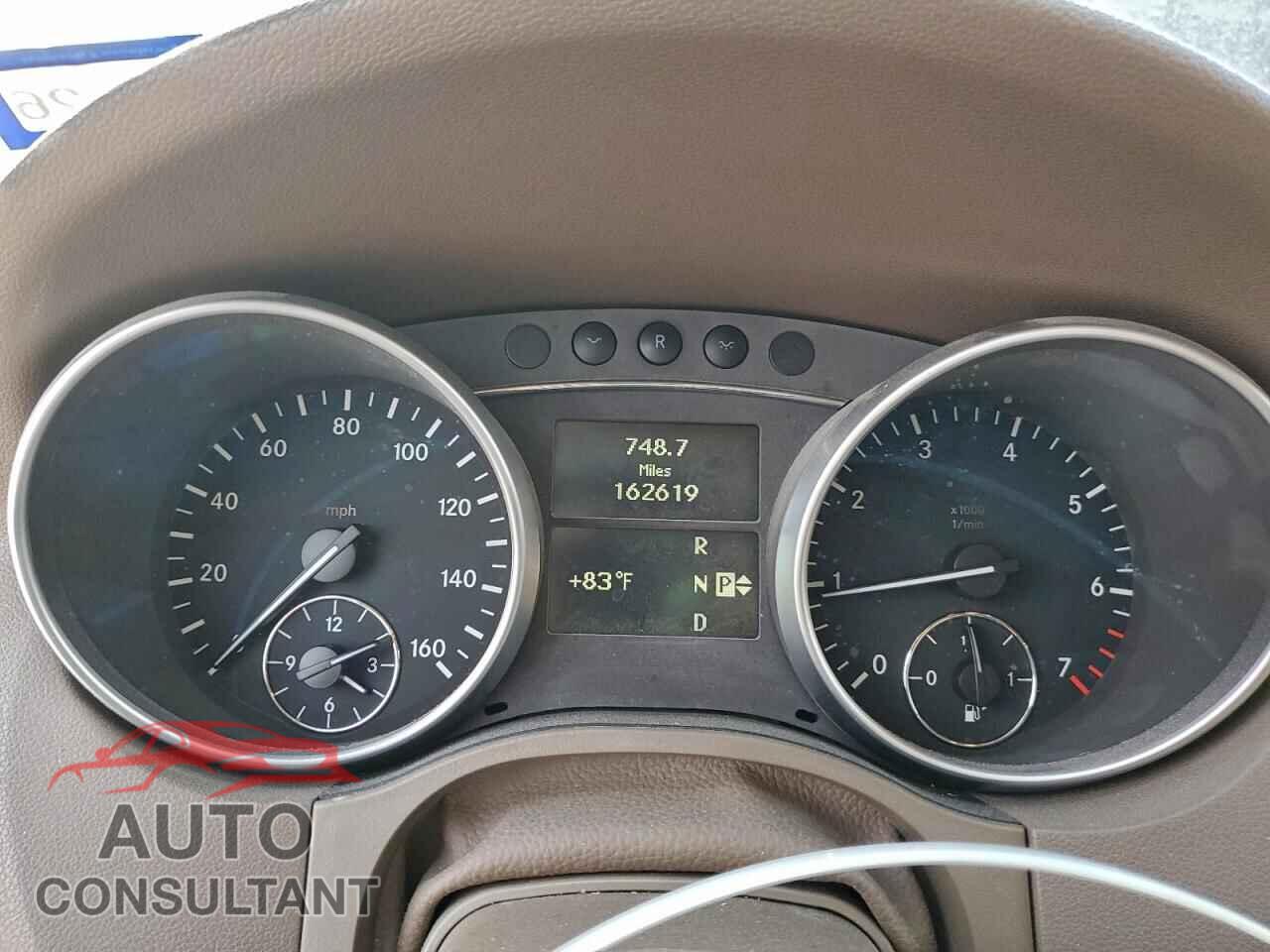 MERCEDES-BENZ M-CLASS 2010 - 4JGBB5GB9AA614110