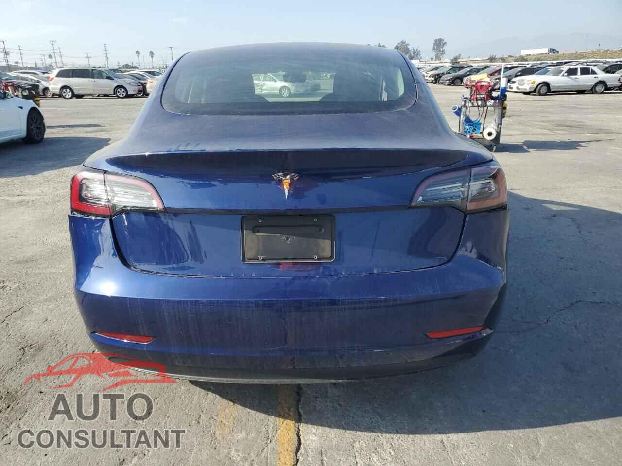 TESLA MODEL 3 2023 - 5YJ3E1EA5PF385136