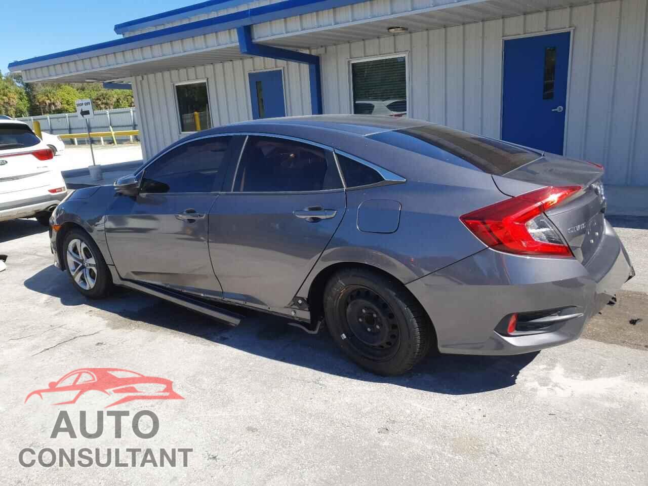 HONDA CIVIC 2017 - 19XFC2F58HE020841