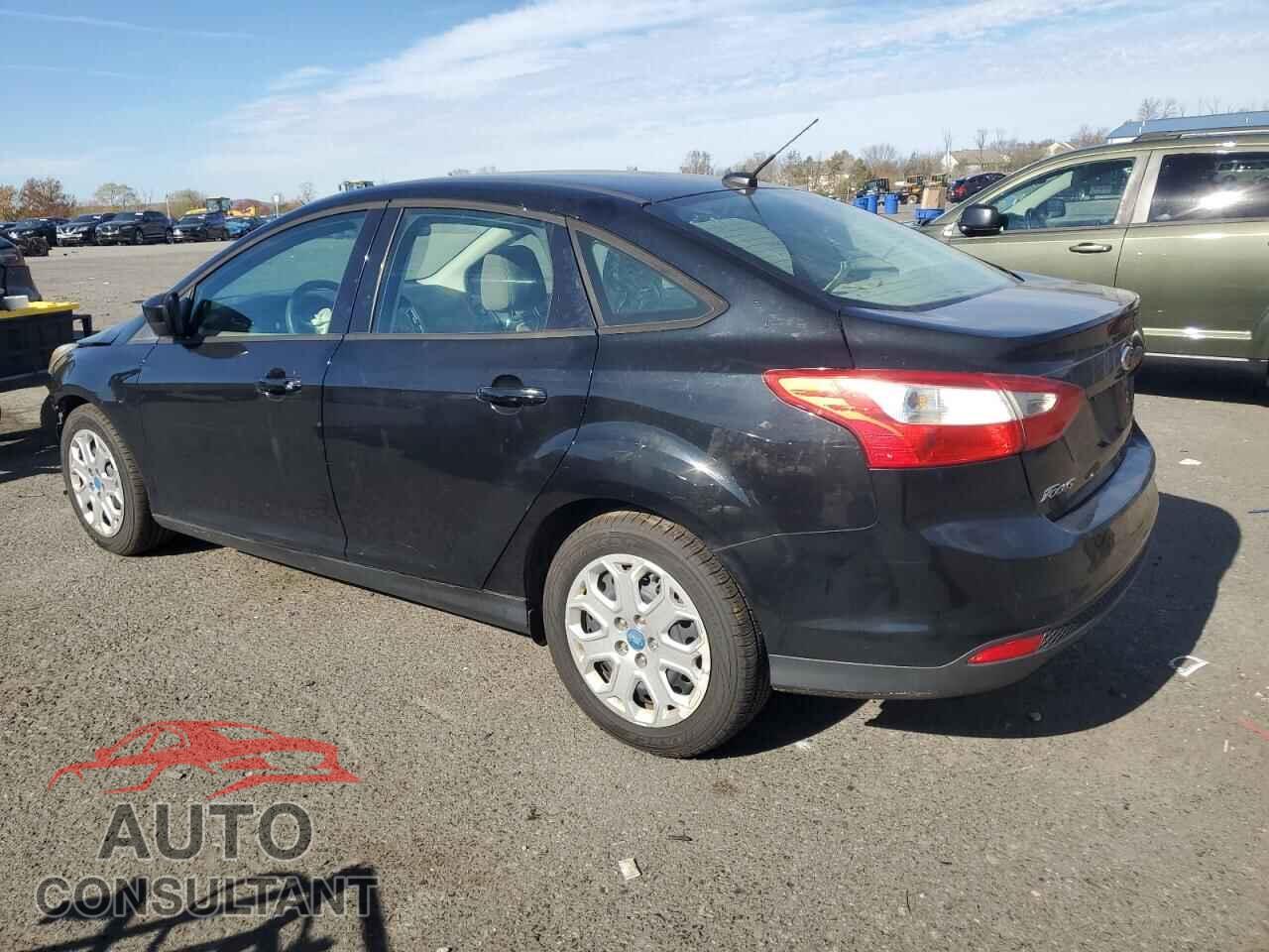FORD FOCUS 2012 - 1FAHP3F29CL240875
