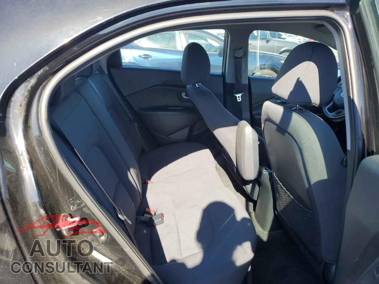 KIA RIO 2012 - KNADN5A34C6021196