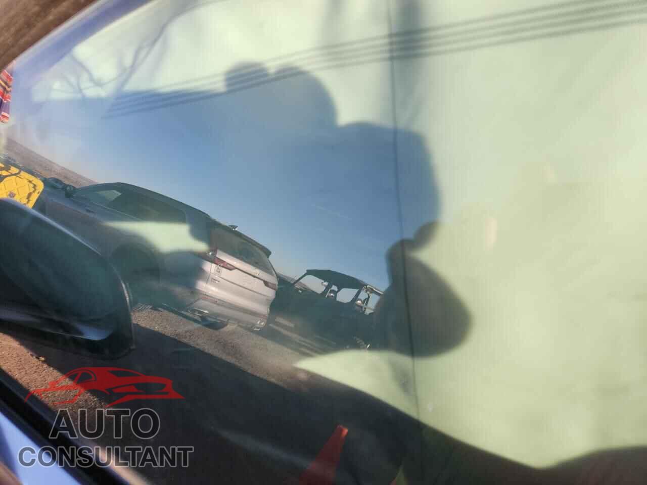 TESLA MODEL 3 2018 - 5YJ3E1EA6JF012985