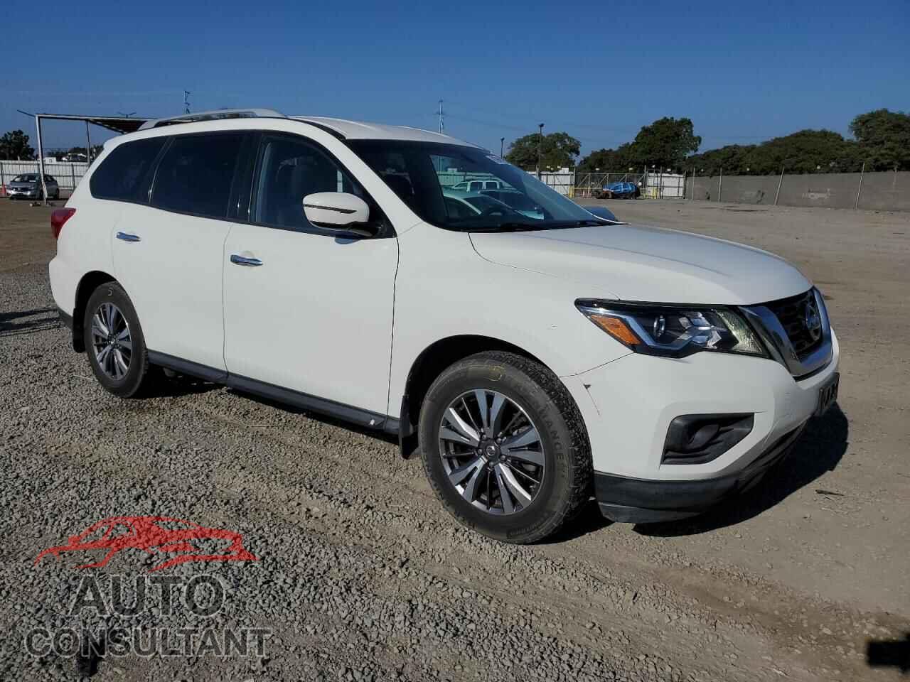 NISSAN PATHFINDER 2017 - 5N1DR2MNXHC600961
