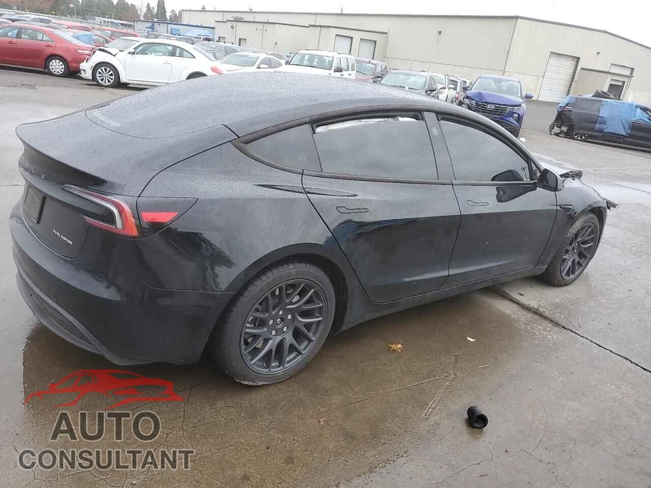TESLA MODEL 3 2024 - 5YJ3E1EB5RF756422