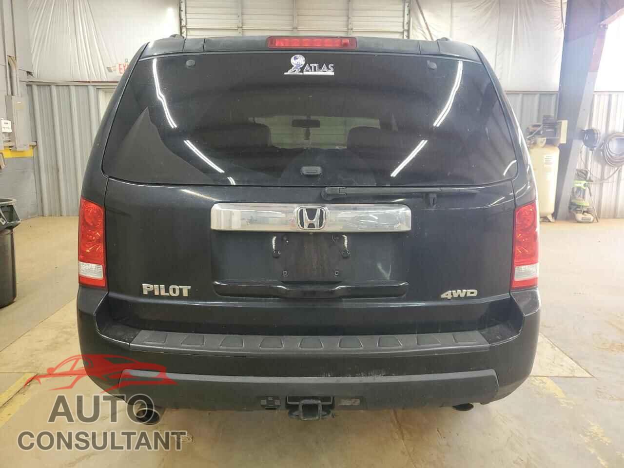 HONDA PILOT 2011 - 5FNYF4H57BB039455