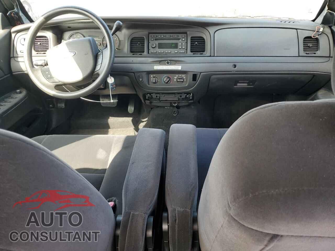 FORD CROWN VIC 2009 - 2FAHP71V89X141307