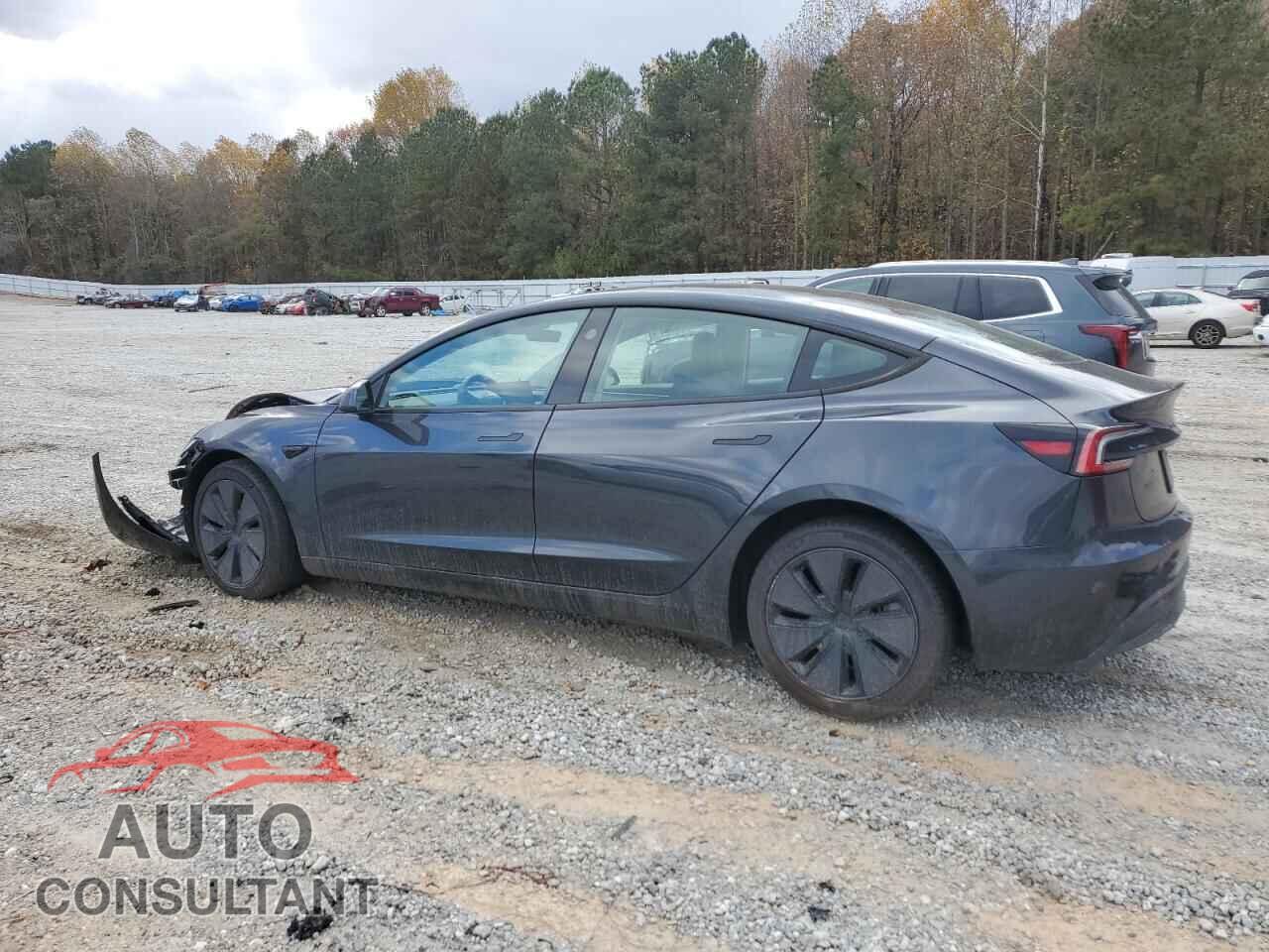 TESLA MODEL 3 2025 - 5YJ3E1EA2SF923767
