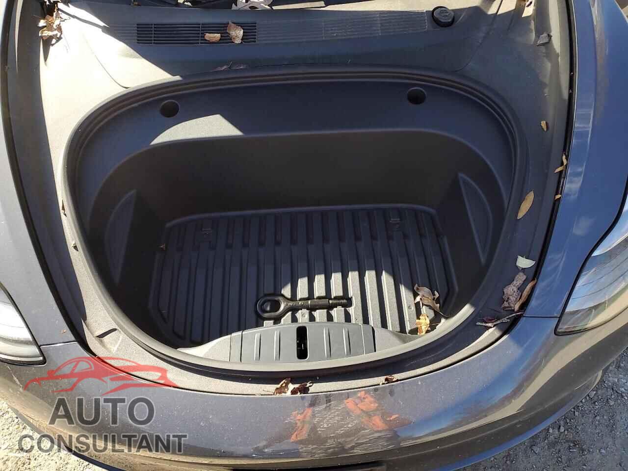TESLA MODEL 3 2023 - 5YJ3E1EA8PF693563