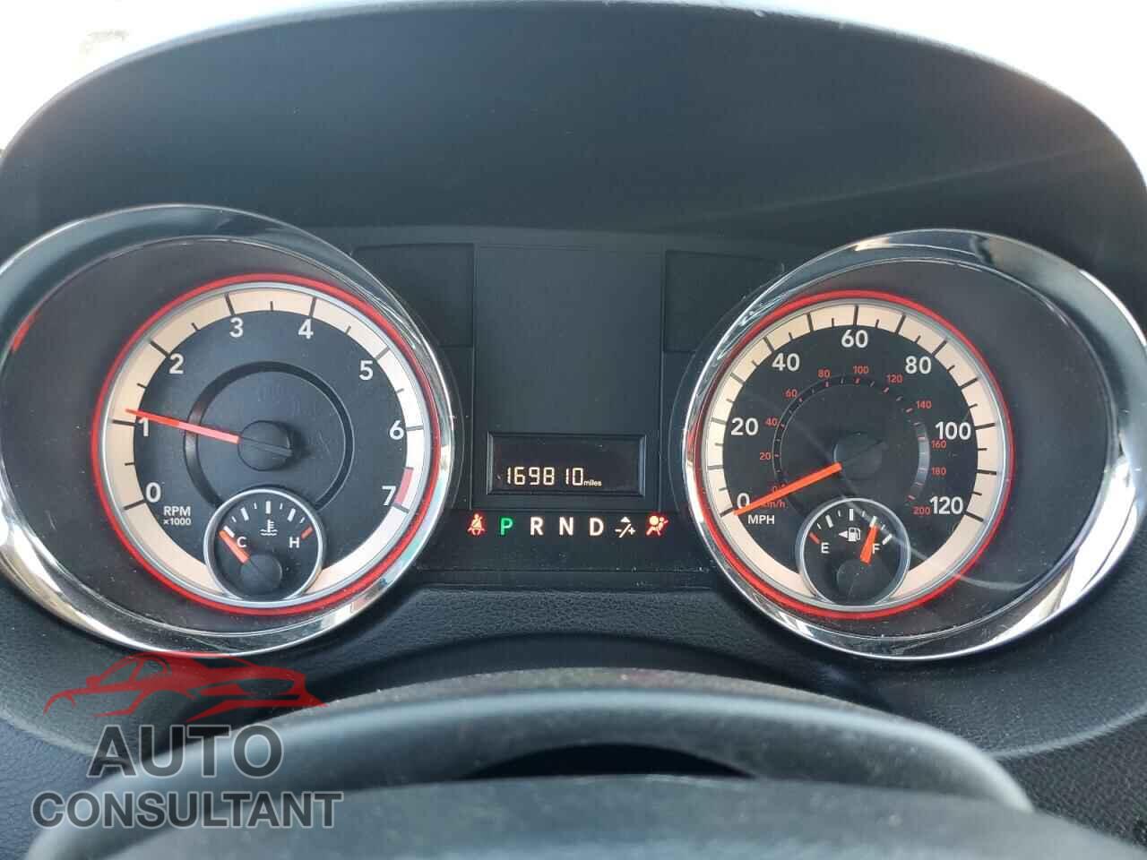 DODGE CARAVAN 2015 - 2C4RDGCG7FR531045