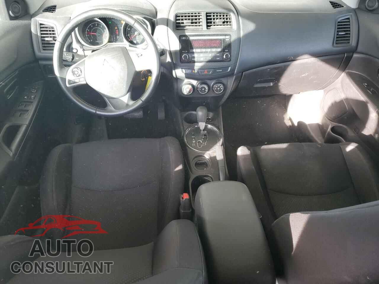 MITSUBISHI OUTLANDER 2015 - 4A4AP3AU8FE059448
