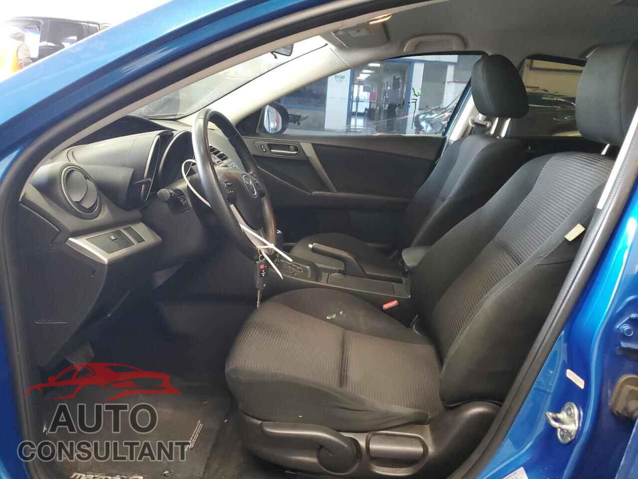MAZDA 3 2012 - JM1BL1V89C1525349