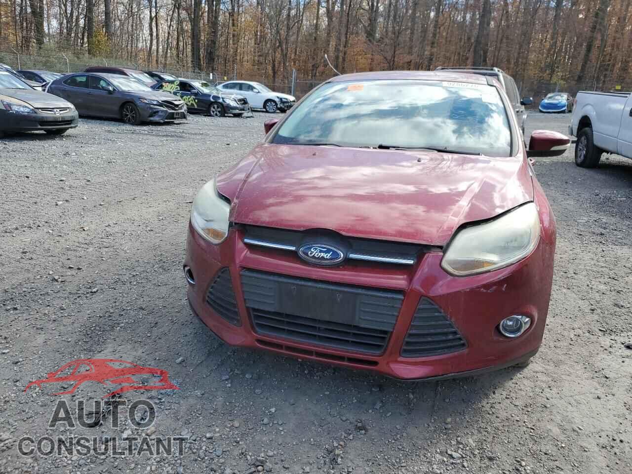 FORD FOCUS 2014 - 1FADP3F28EL410600