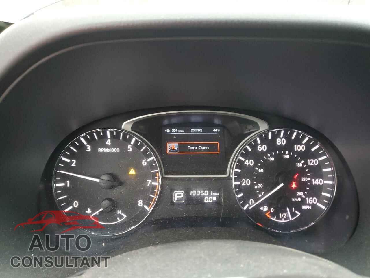 NISSAN PATHFINDER 2013 - 5N1AR2MM3DC643283