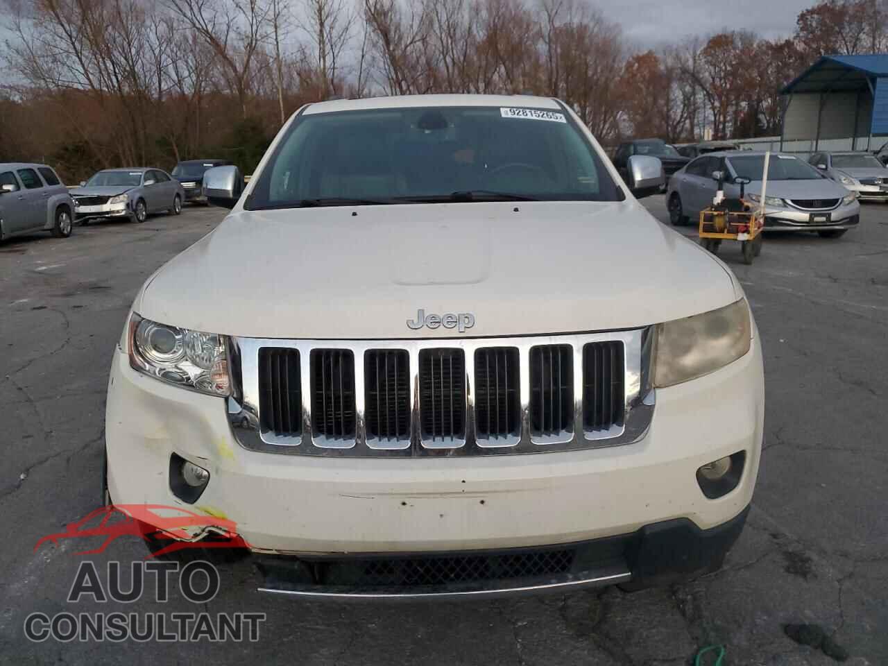 JEEP GRAND CHER 2011 - 1J4RR5GT7BC642186