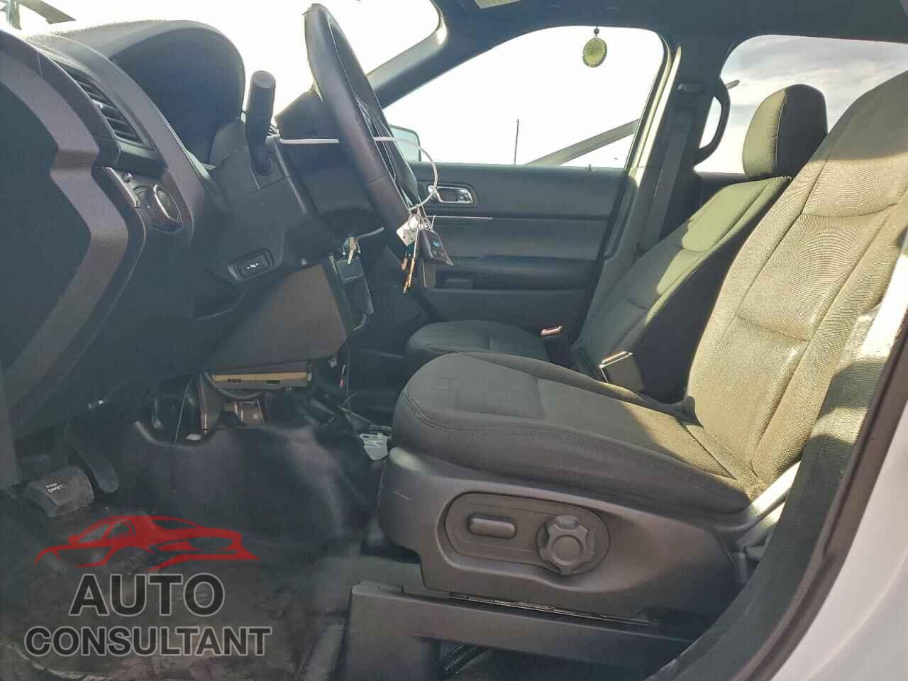 FORD EXPLORER 2017 - 1FM5K8AR6HGD58620