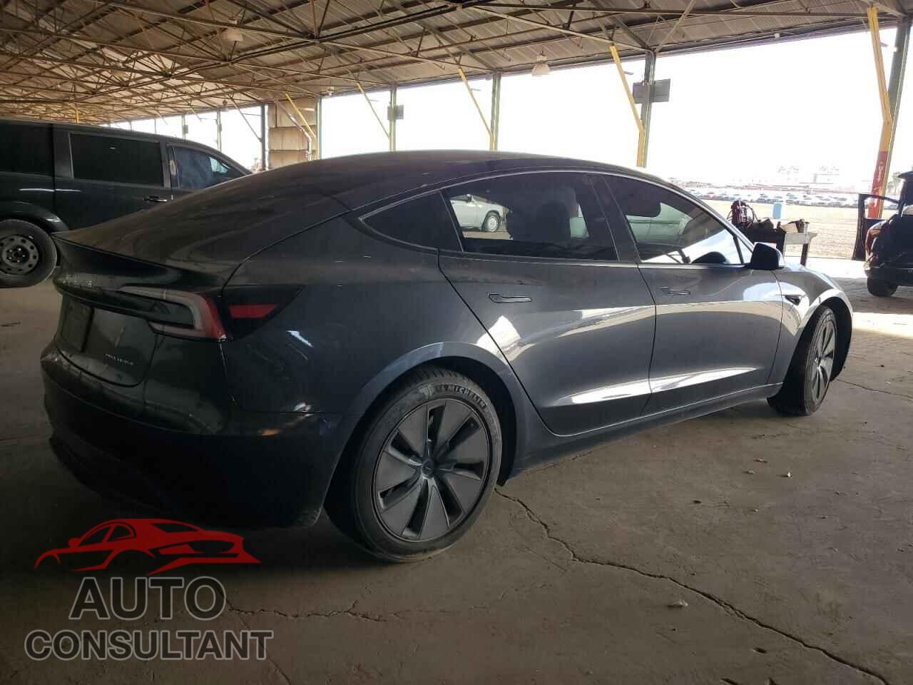 TESLA MODEL 3 2025 - 5YJ3E1EB0SF902280