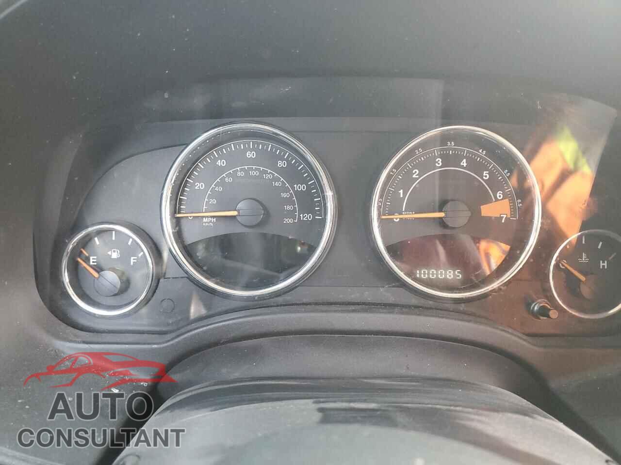 JEEP COMPASS 2015 - 1C4NJCEB2FD107146