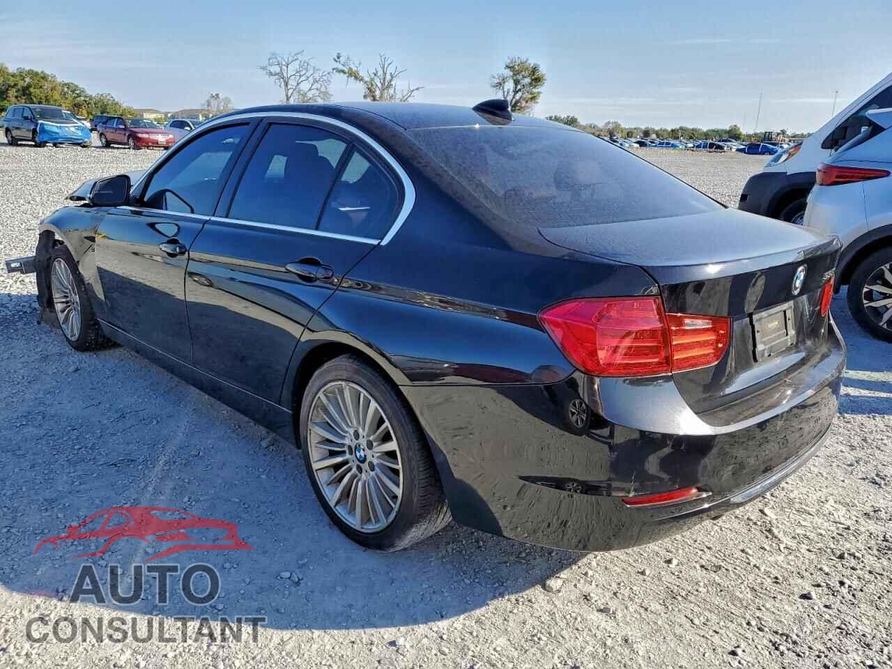 BMW 3 SERIES 2012 - WBA3A9C52CF270478