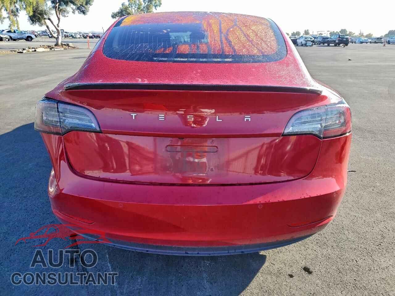 TESLA MODEL 3 2018 - 5YJ3E1EA8JF048922