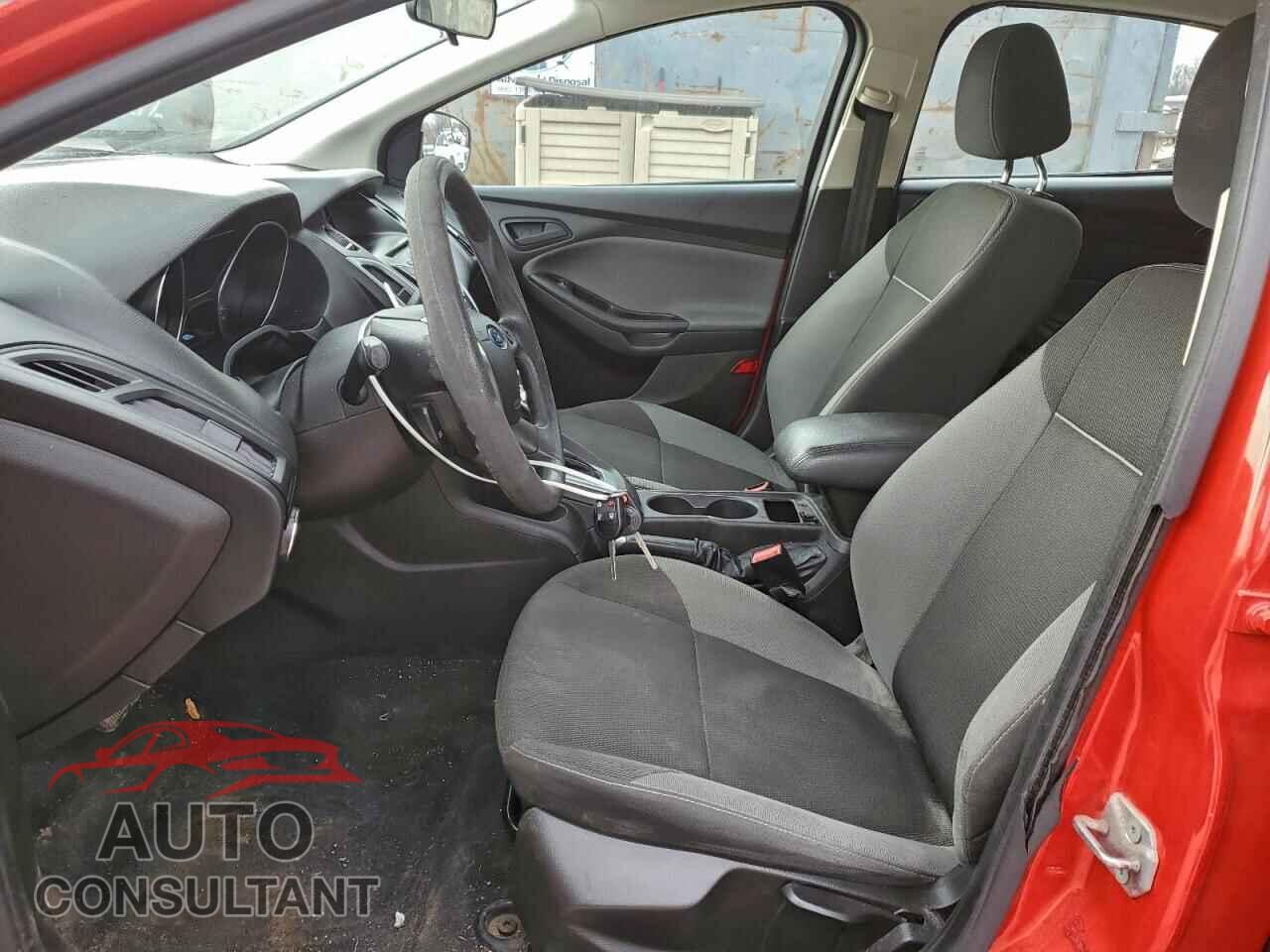 FORD FOCUS 2012 - 1FAHP3K23CL255457