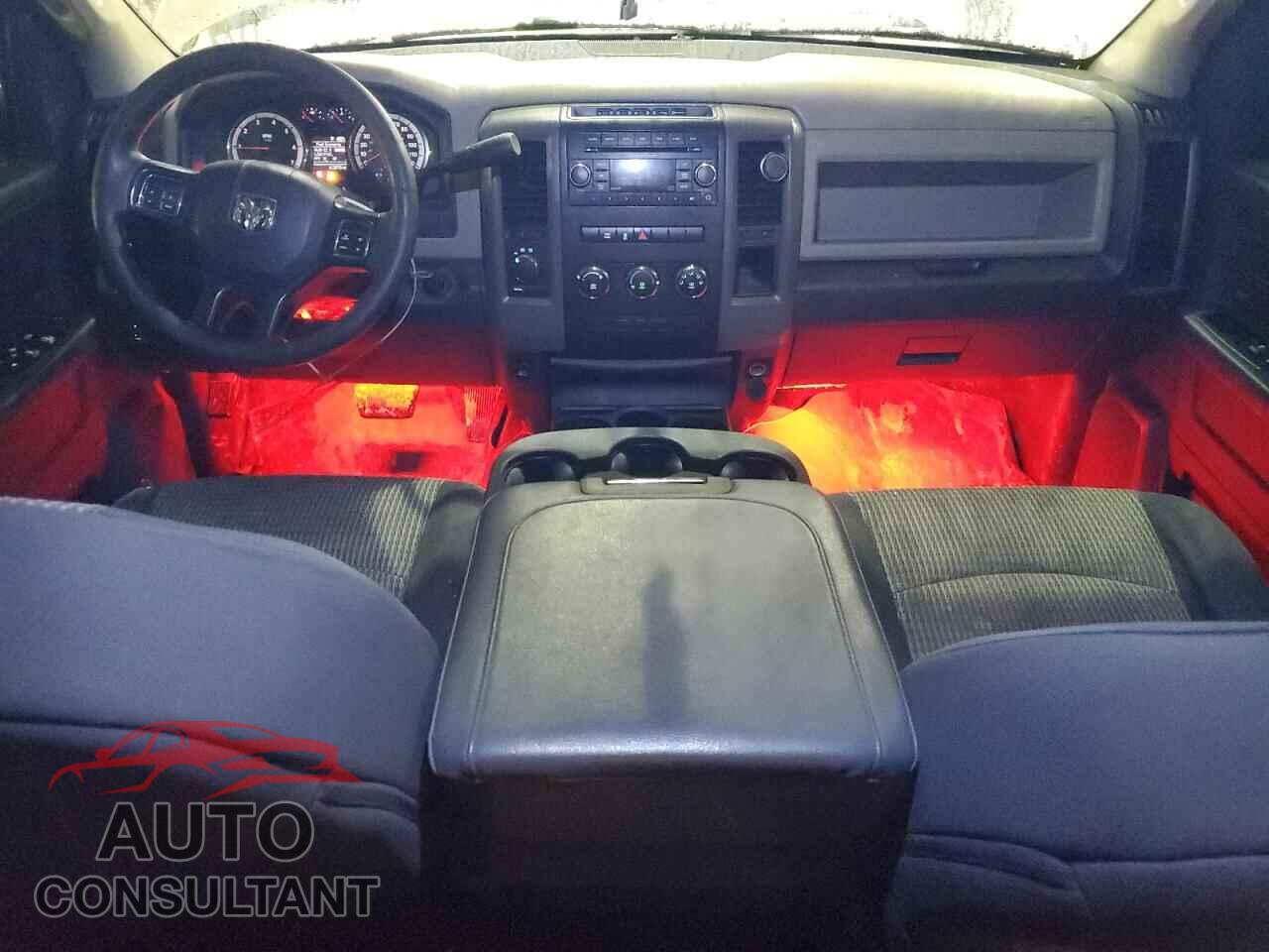 DODGE RAM 1500 2012 - 1C6RD7KT9CS245147