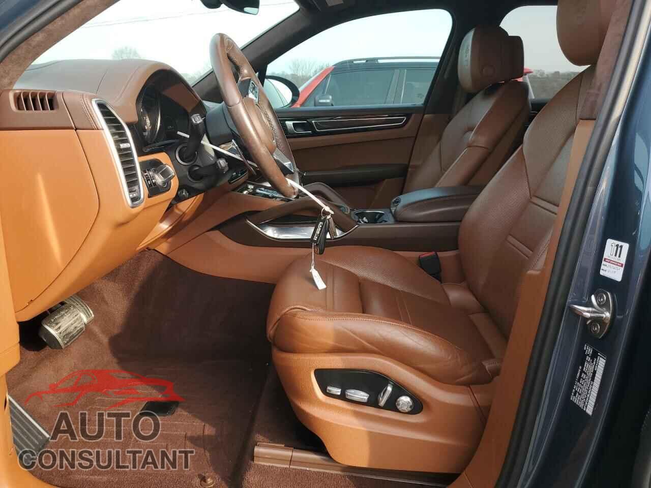 PORSCHE CAYENNE 2020 - WP1AF2AY8LDA39210