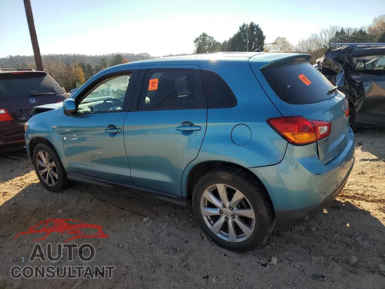 MITSUBISHI OUTLANDER 2013 - 4A4AR3AU5DE015432