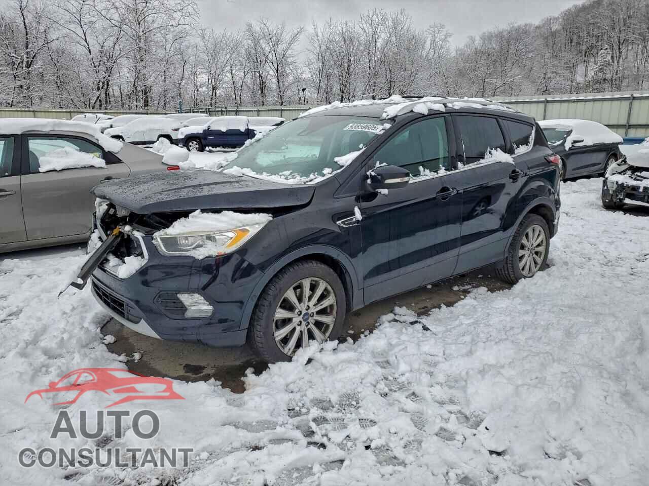 FORD ESCAPE 2017 - 1FMCU9JD8HUE57033