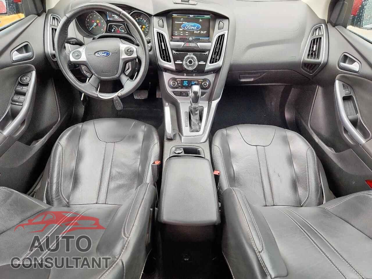 FORD FOCUS 2012 - 1FAHP3N21CL449559
