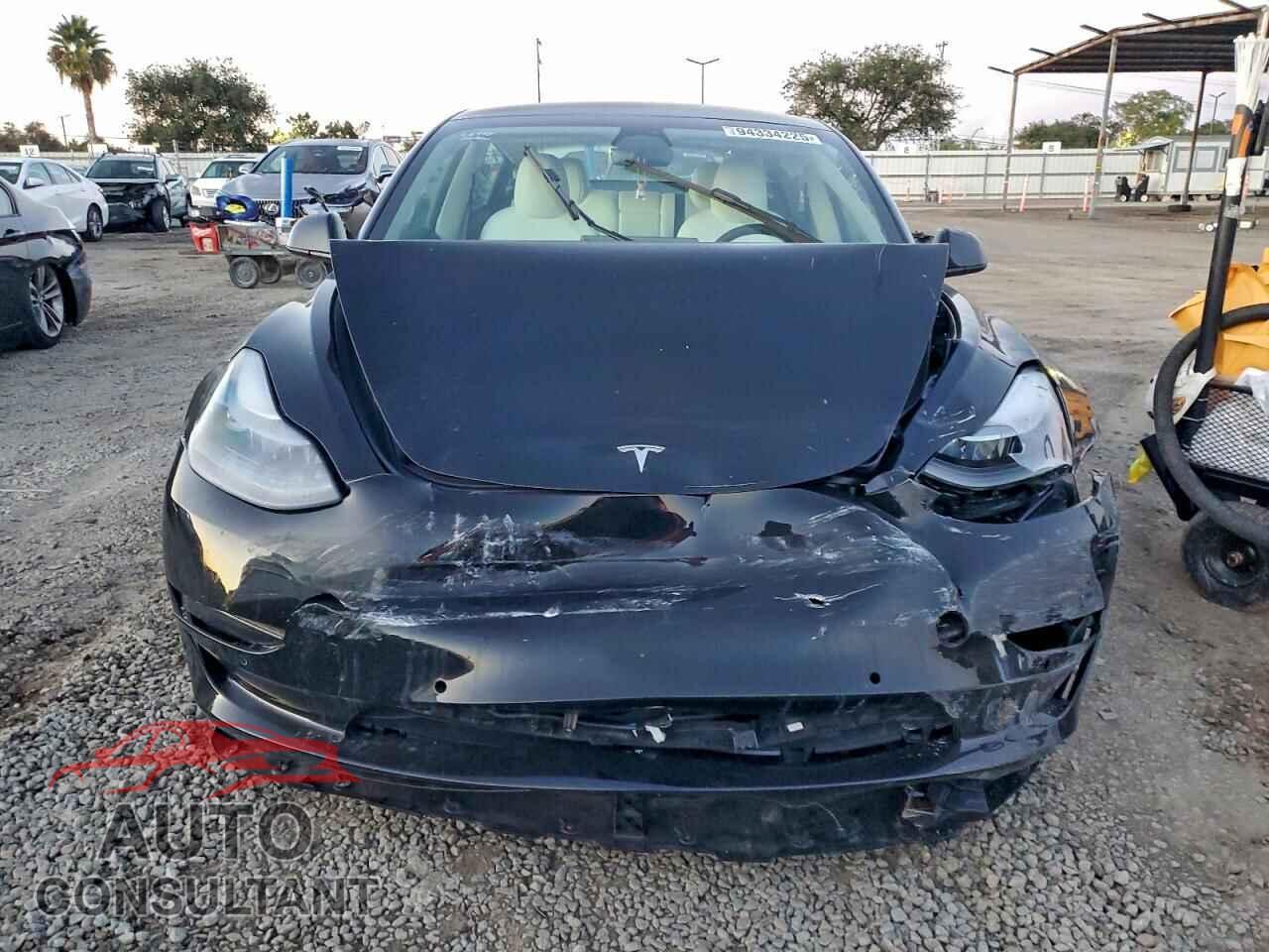 TESLA MODEL 3 2022 - 5YJ3E1EB7NF338065