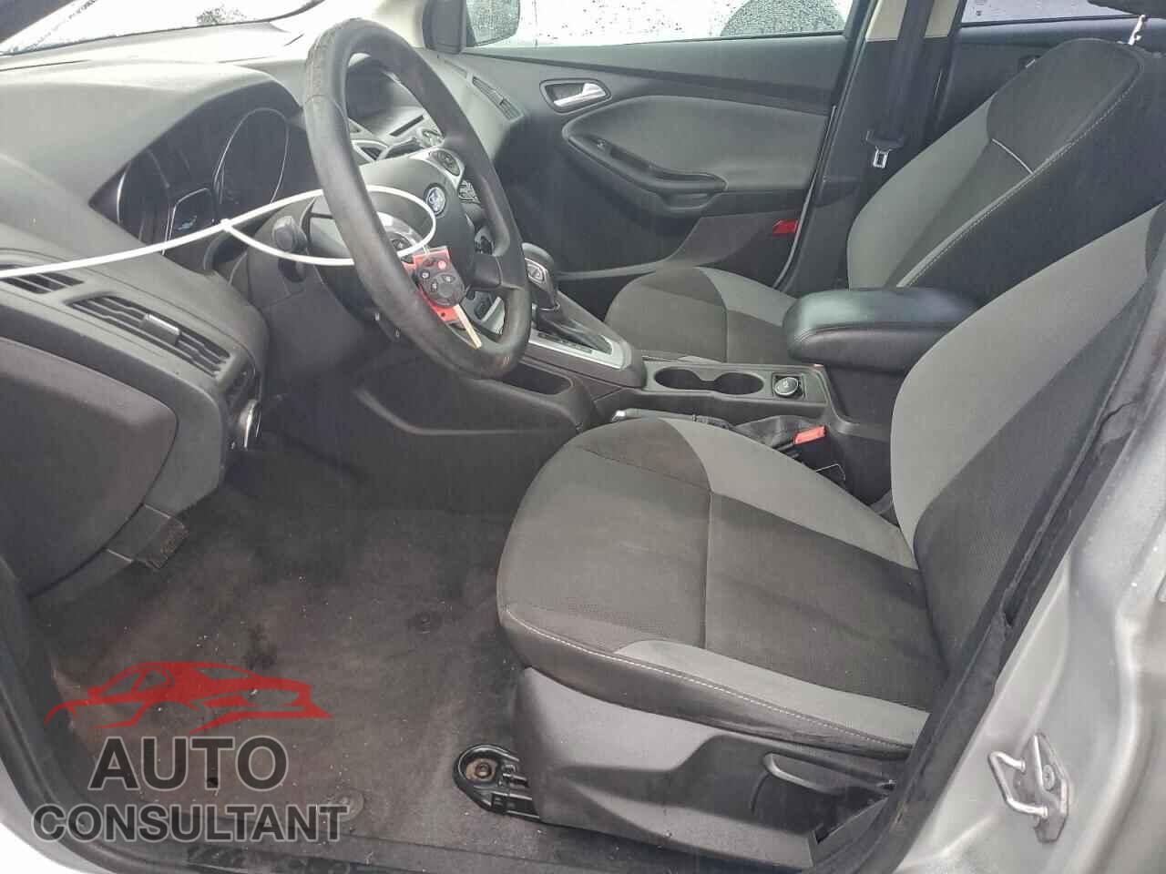 FORD FOCUS 2013 - 1FADP3F20DL107907
