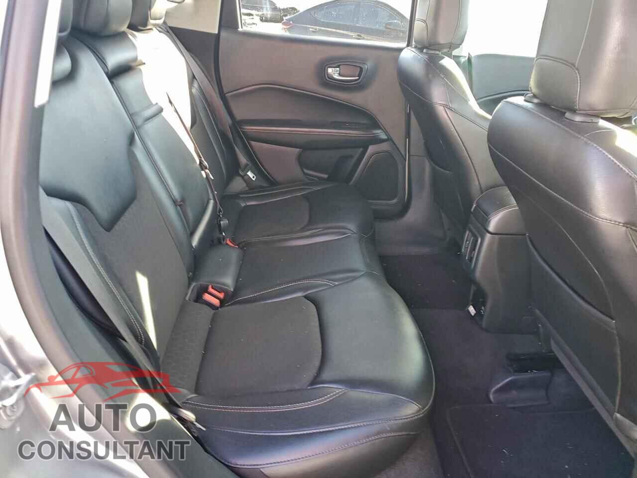 JEEP COMPASS 2017 - 3C4NJCBB8HT632908