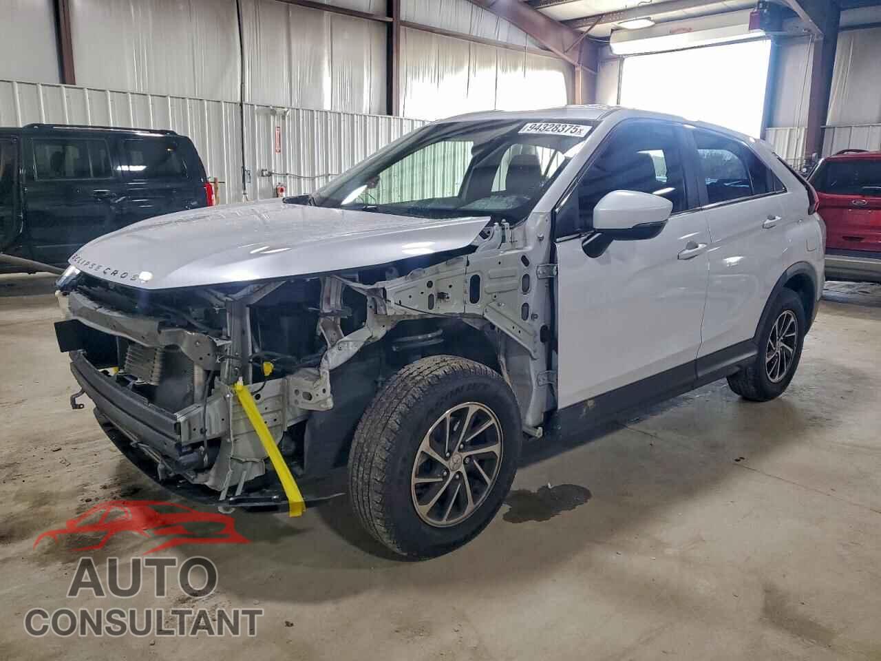 MITSUBISHI ECLIPSE 2024 - JA4ATUAA2RZ033756