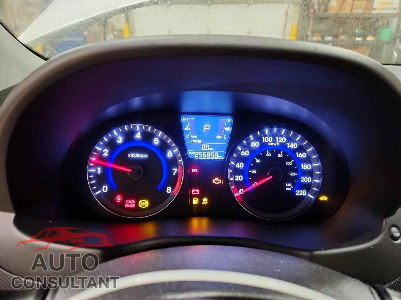 HYUNDAI ACCENT 2012 - KMHCU5AEXCU056643
