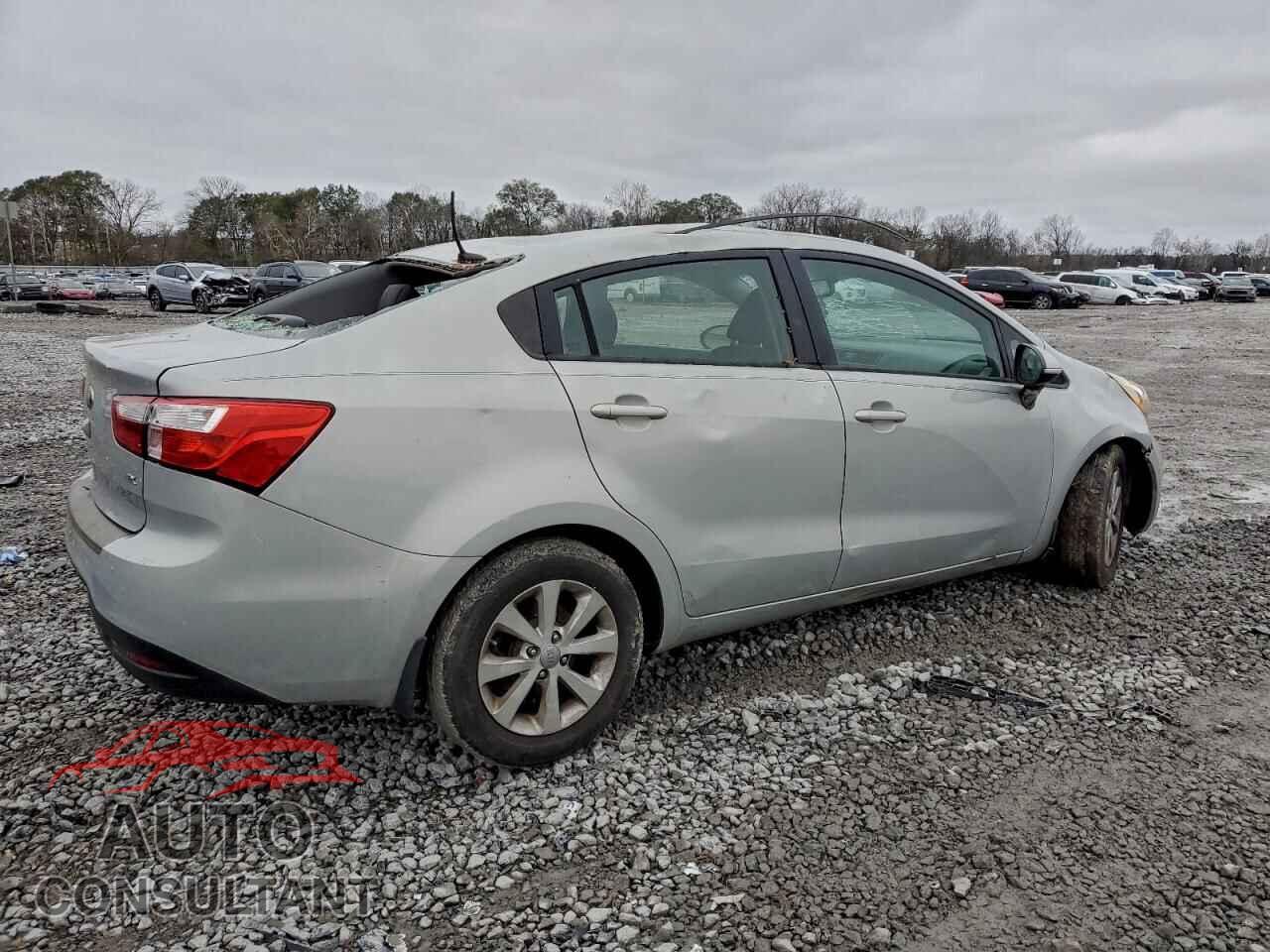 KIA RIO 2013 - KNADN4A31D6227121