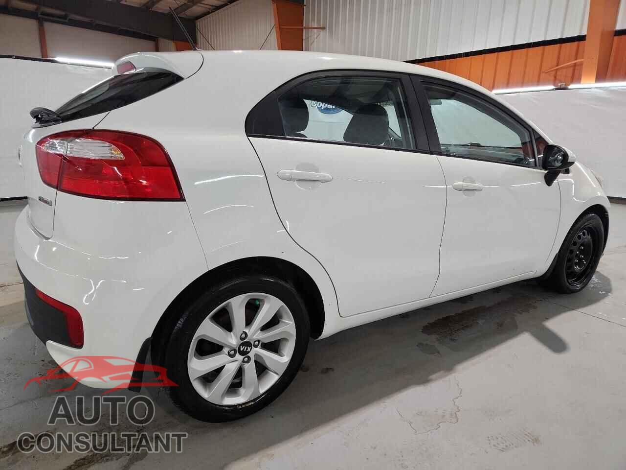 KIA RIO 2016 - KNADN5A3XG6740166
