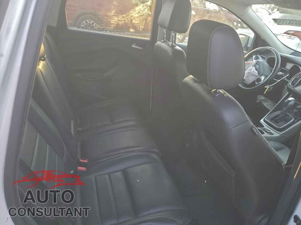 FORD ESCAPE 2013 - 1FMCU9H92DUC44431