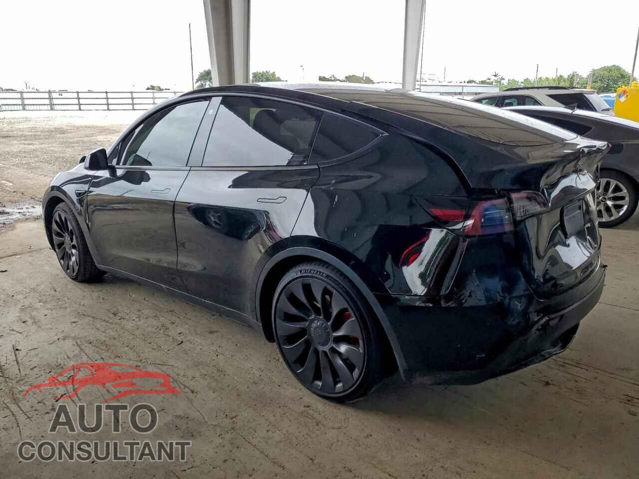 TESLA MODEL Y 2022 - 7SAYGDEF3NF531353