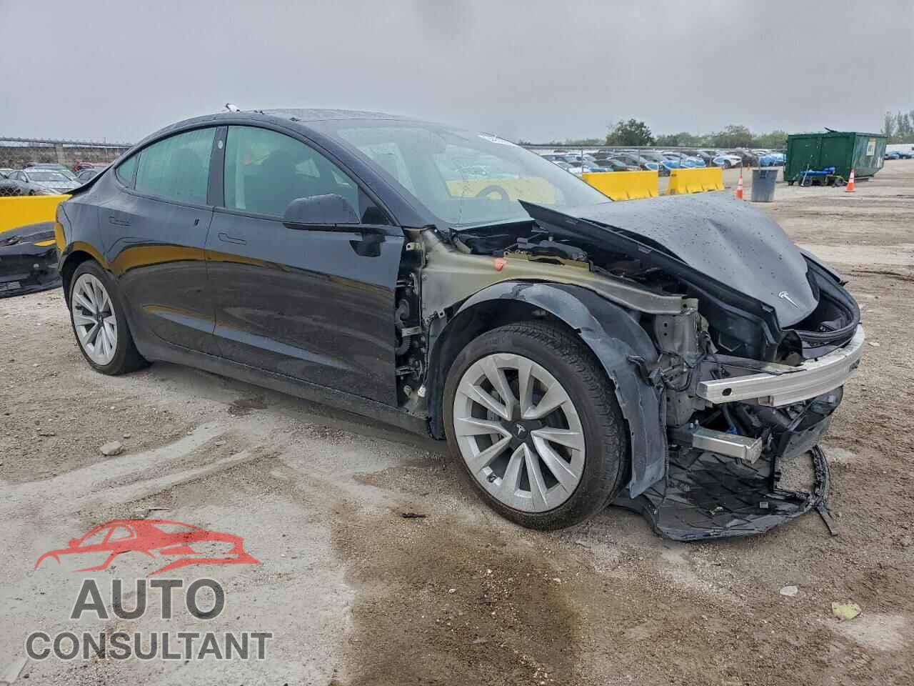 TESLA MODEL 3 2023 - 5YJ3E1EA7PF582972