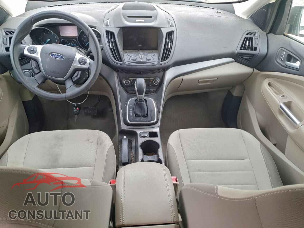 FORD ESCAPE 2013 - 1FMCU0GX8EUA14034