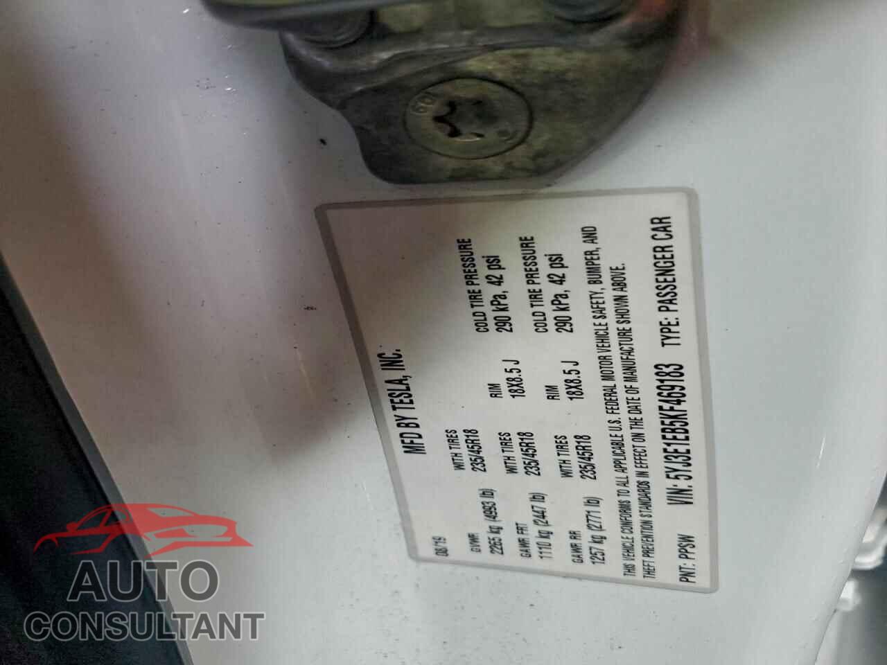 TESLA MODEL 3 2019 - 5YJ3E1EB5KF469183