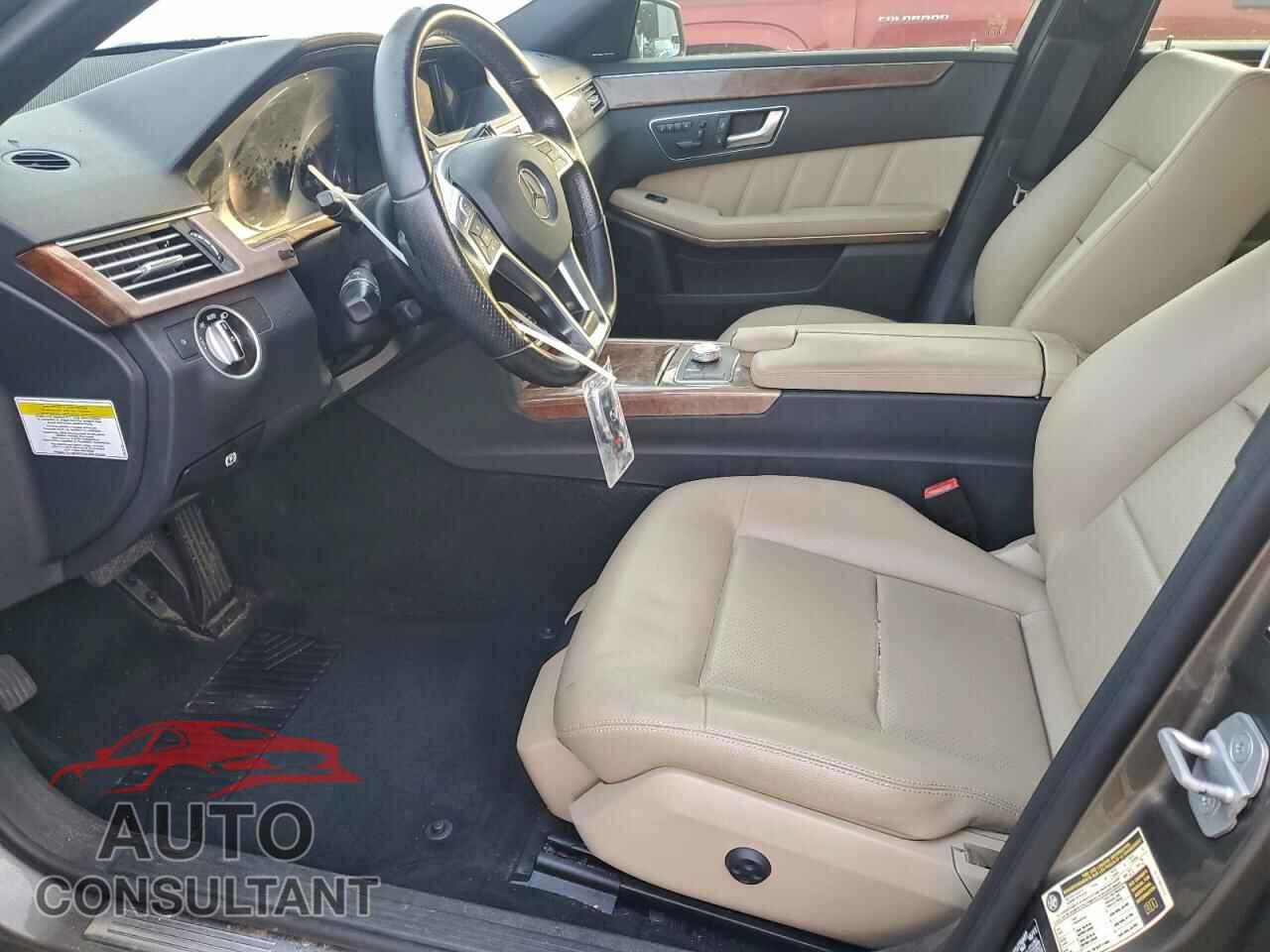 MERCEDES-BENZ E 2012 - WDDHF5KB4CA543692