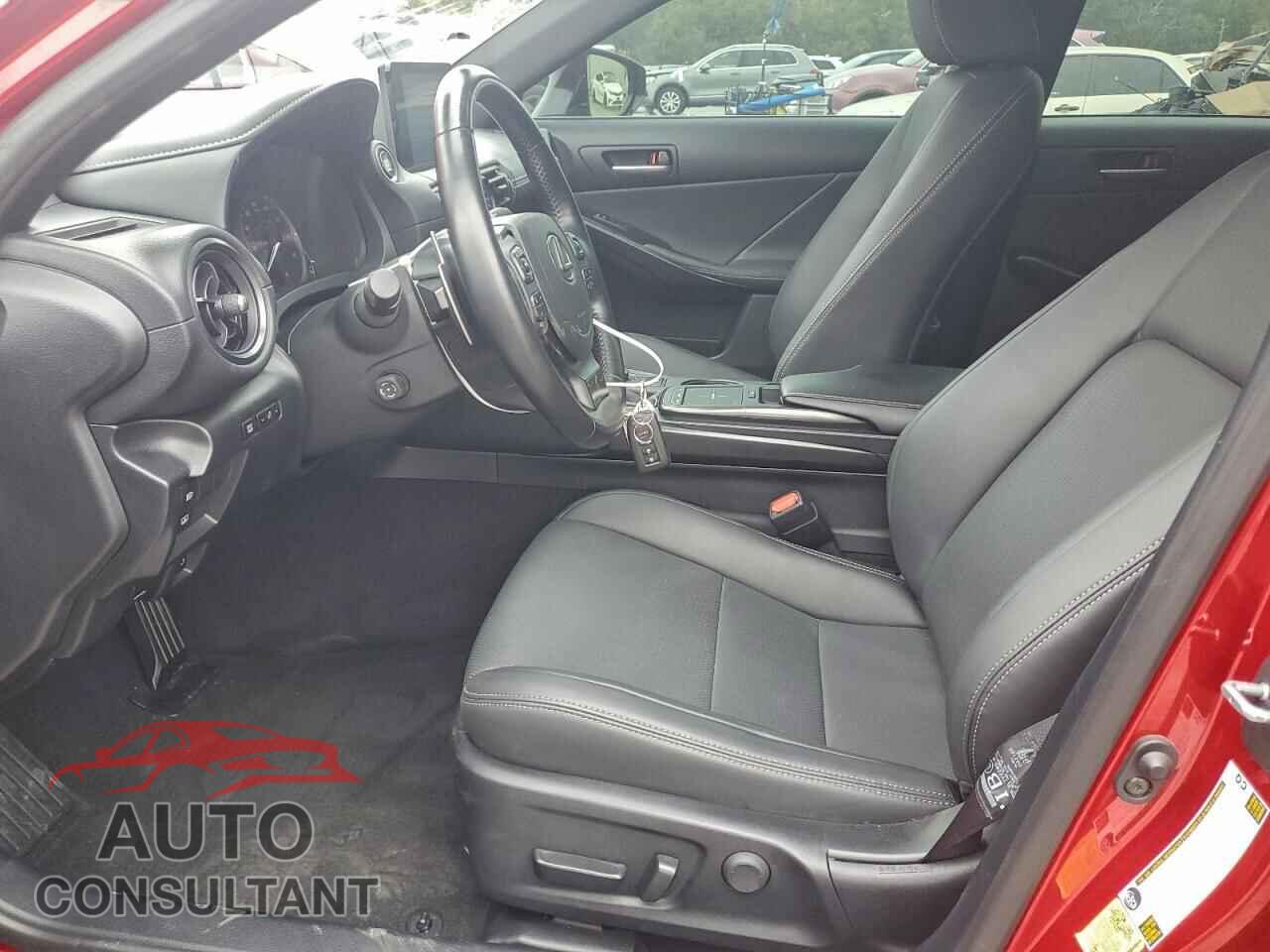 LEXUS IS 2024 - JTHDA1D28R5130607