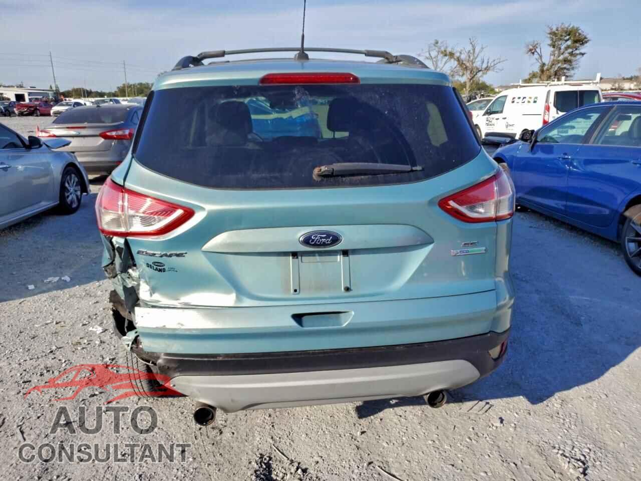 FORD ESCAPE 2013 - 1FMCU0GX5DUB13053