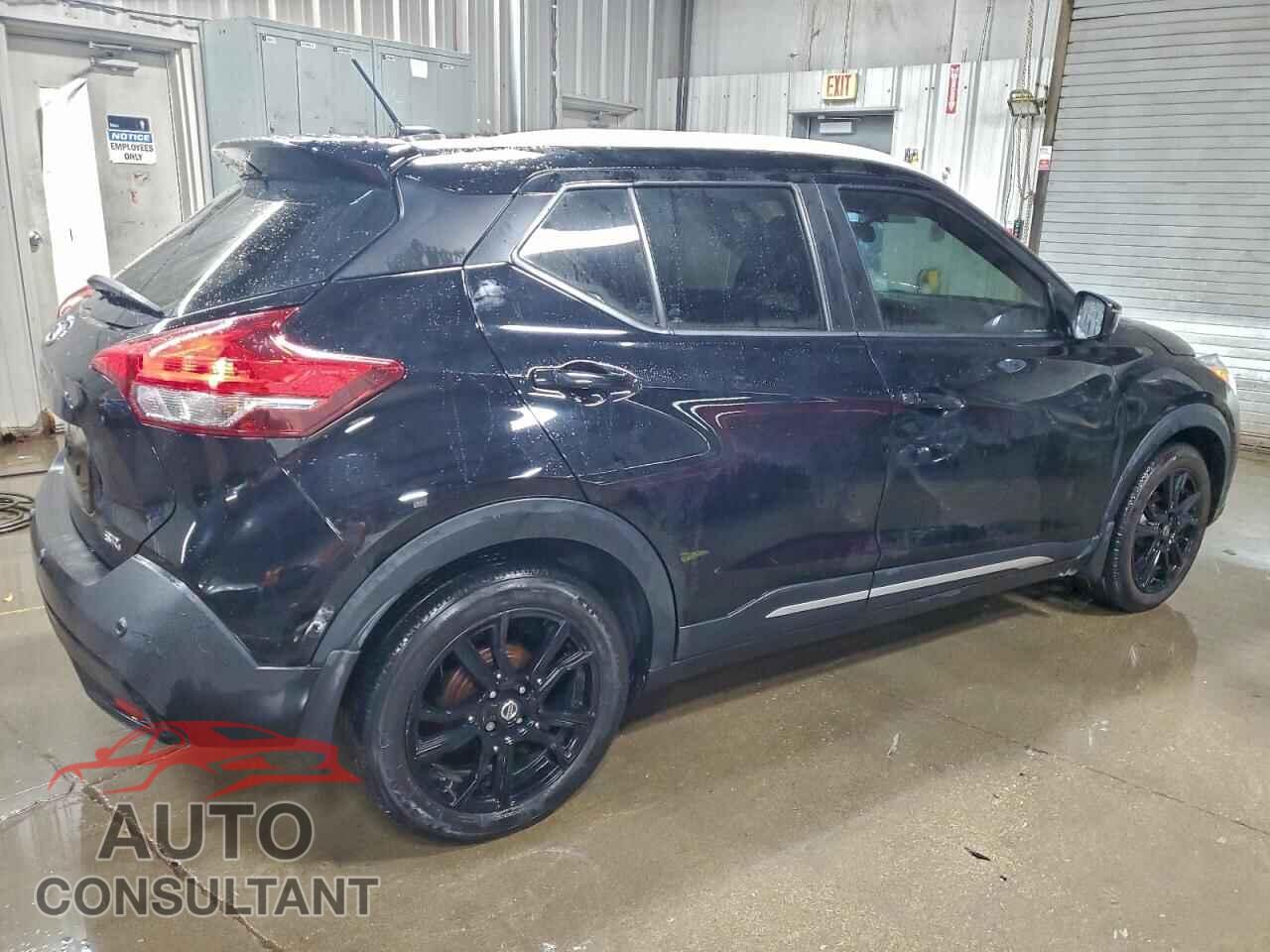 NISSAN KICKS 2020 - 3N1CP5DVXLL581013