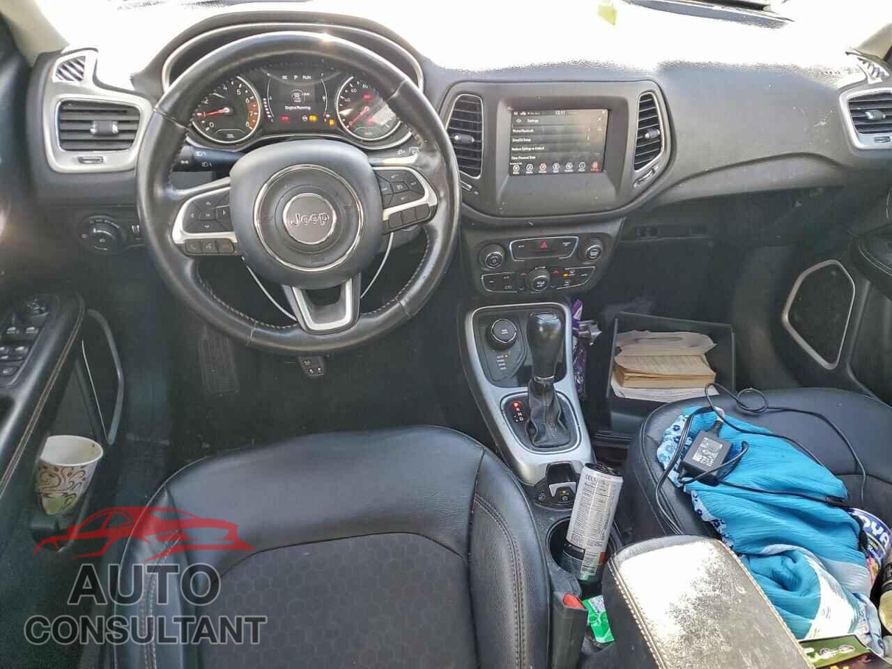 JEEP COMPASS 2019 - 3C4NJDBB9KT690295