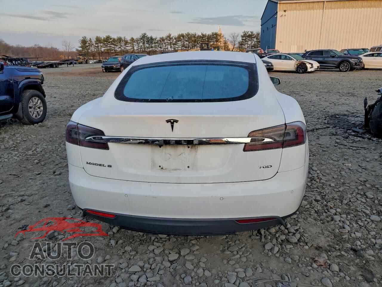 TESLA MODEL S 2016 - 5YJSA1E29GF122521