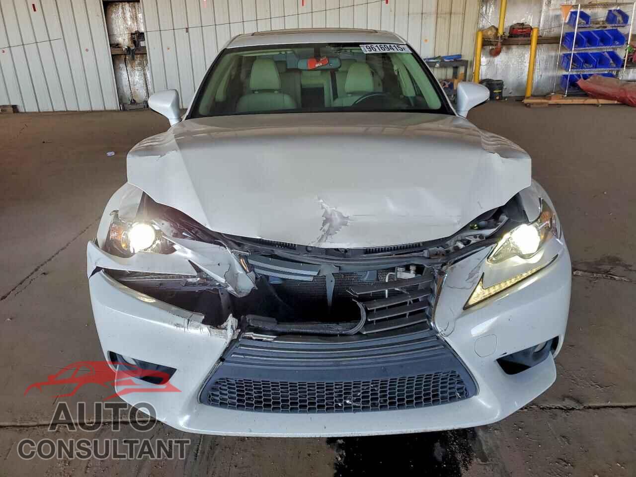 LEXUS IS 2014 - JTHBF1D22E5040405