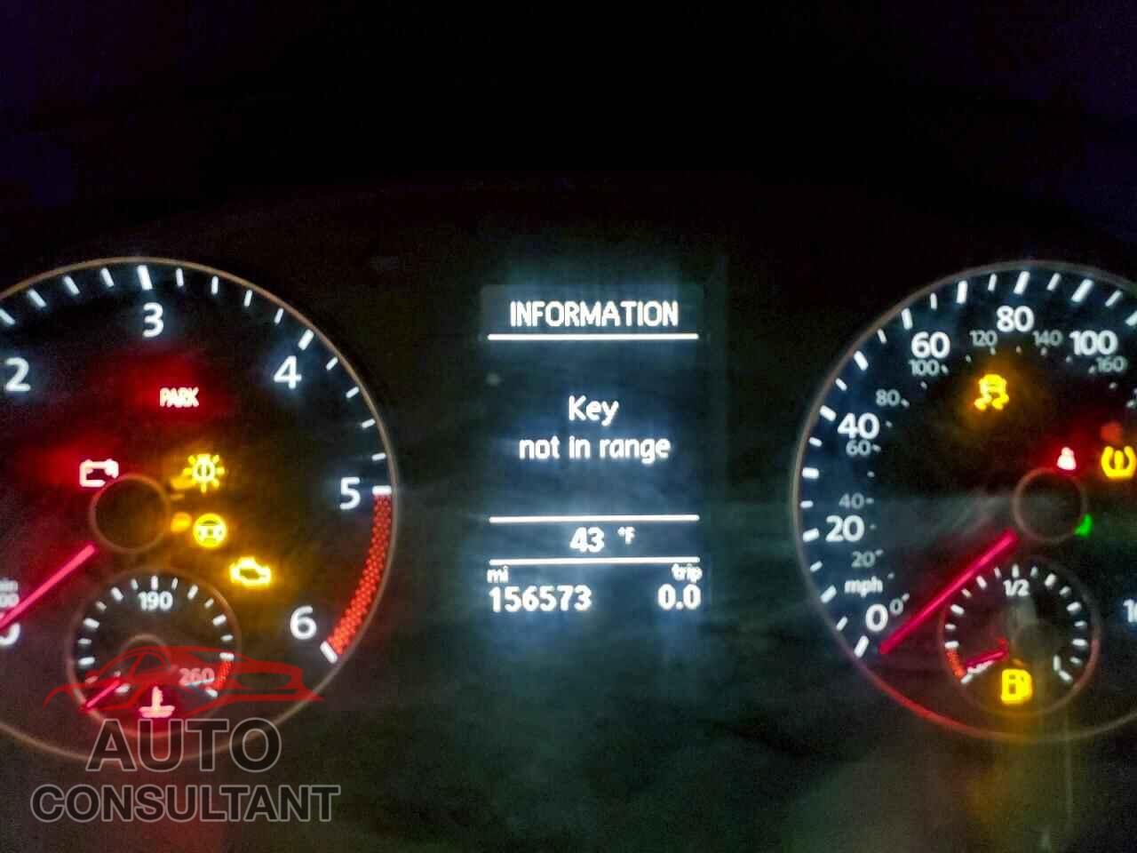 VOLKSWAGEN PASSAT 2014 - 1VWCN7A32EC007034